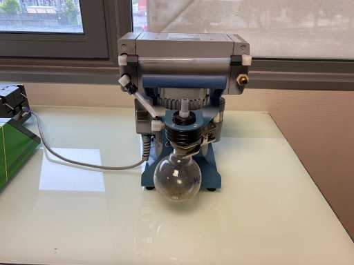 VACUUBRAND - MZ 2B – Membran-Vakuumpumpe