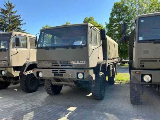 Vehicul Steyr 12M18 al armatei din 1987
