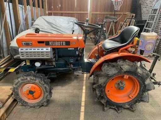 Kubota B7000 - Minitractor