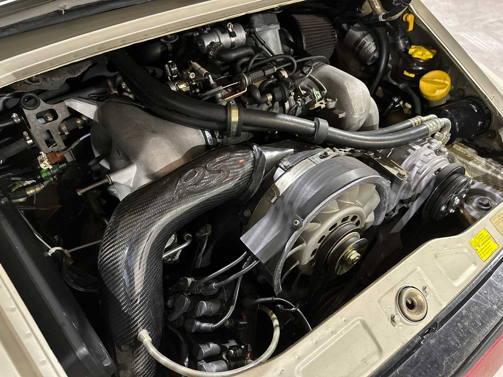 Porsche 911 Carrera 4 3.6 -Automatic- 250hp 1990