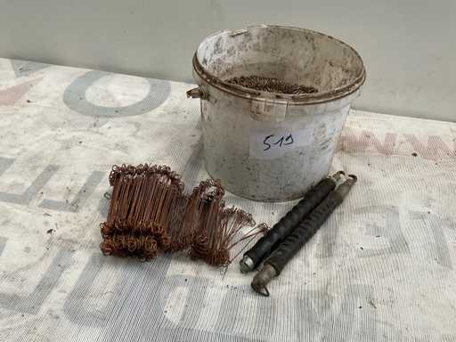 Godet et faisceaux avec fil de liaison / fil de tressage