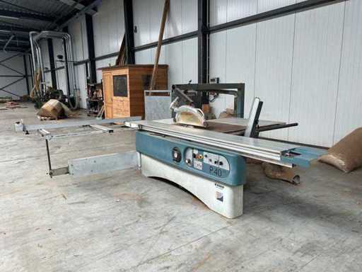 Panel sawing machine