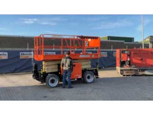 4d5959ee-2738-4fed-bf37-2a2260fb3324.mp4