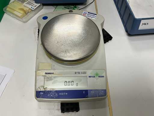 METTLER TOLEDO PB3002-S Balance