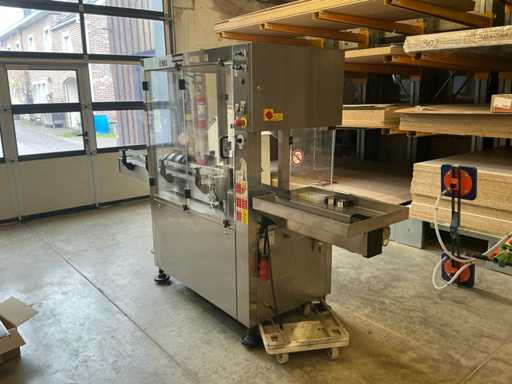 2013 Ienos T4 Etiqueteuse et machine à coder