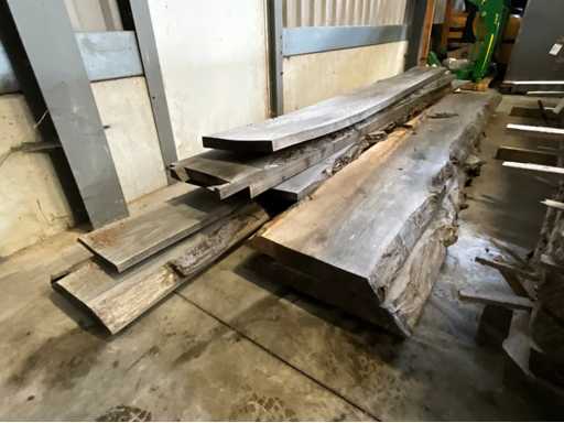 Ró?ne deski d?bowe / cz??ci baga?nika (8x)