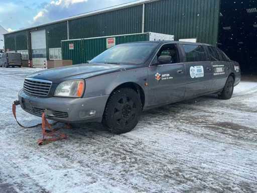 2000 Cadillac De Ville V8 ''The Beast'' - Car