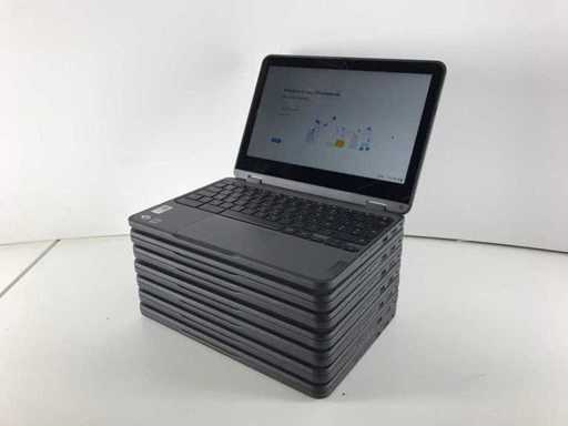 Lenovo 300e ChromeBook 3ª generazione 11.6", AMD 3015Ce Radeon Graphics, 4 GB di RAM, 32 GB SSD ChromeBook