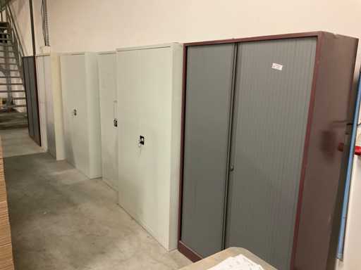 File cabinets (7x)