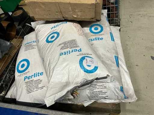 Izolacja komina z wermikulitu (5x)