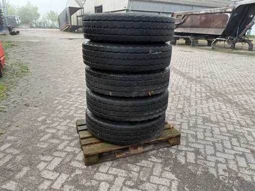 Michelin - Tire 11R22.5 XZY-2 (5x)