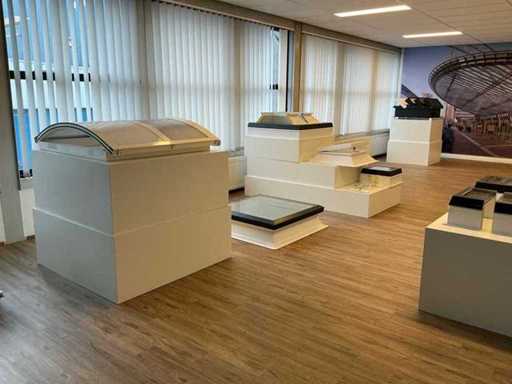 Inhalt des Ausstellungsraums