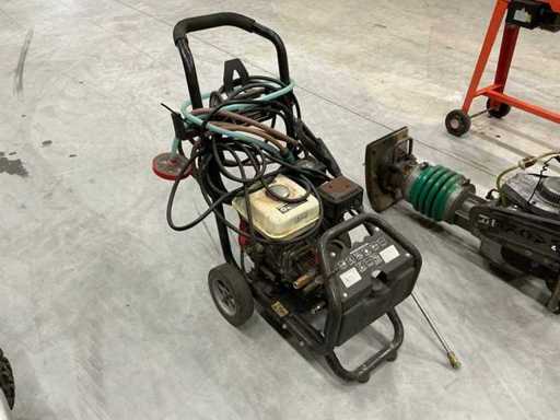 B16-220 Hogedrukreiniger