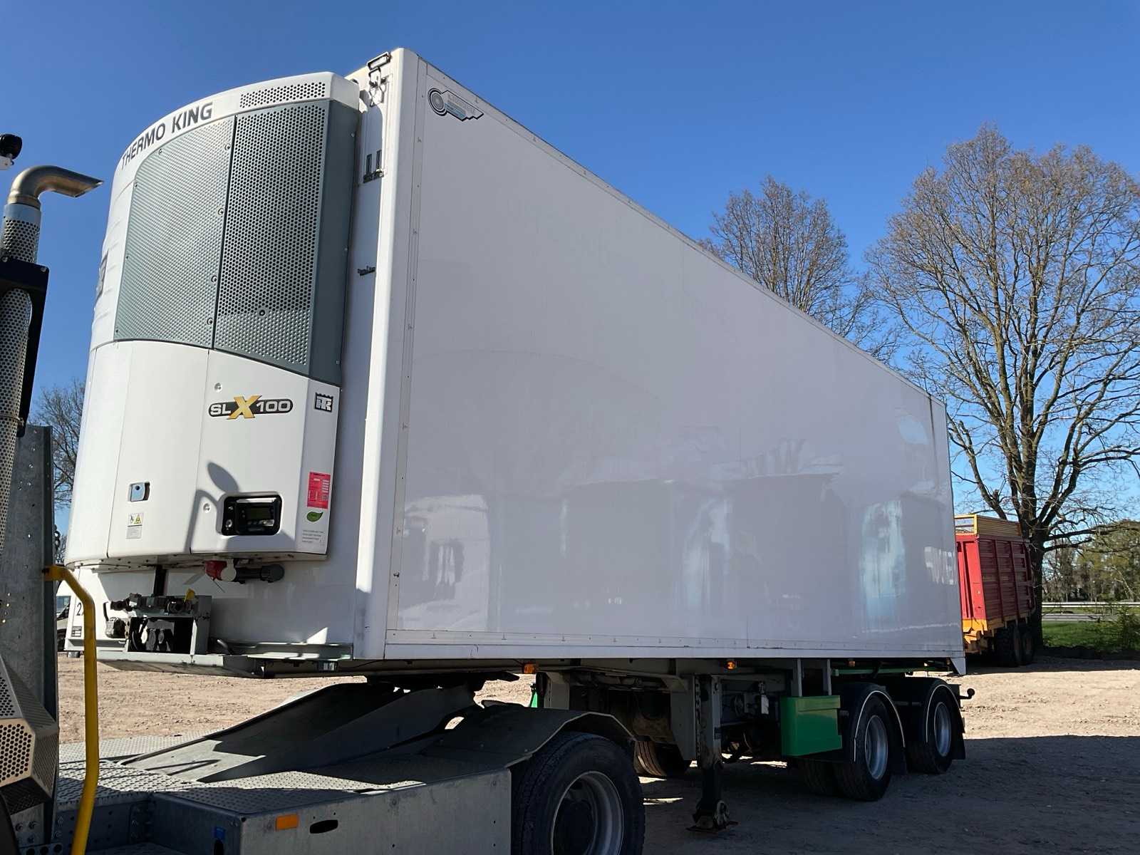 2011 Draco TSN 232 Refrigerated Trailer