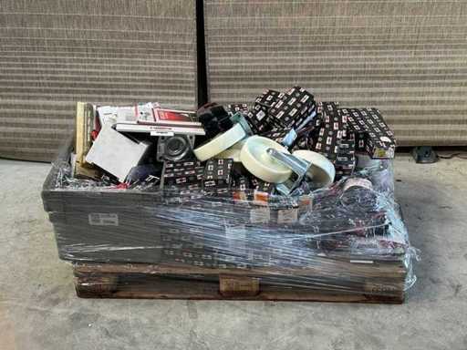 Hardware & Fasteners