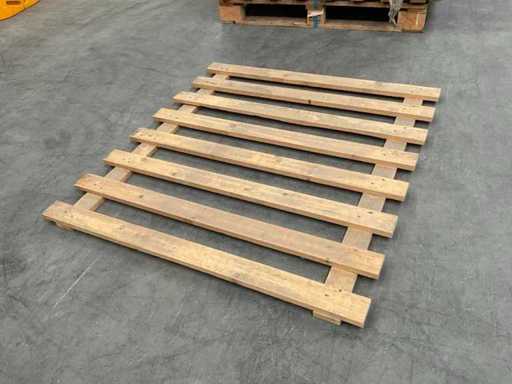 Spruce decking (100x)