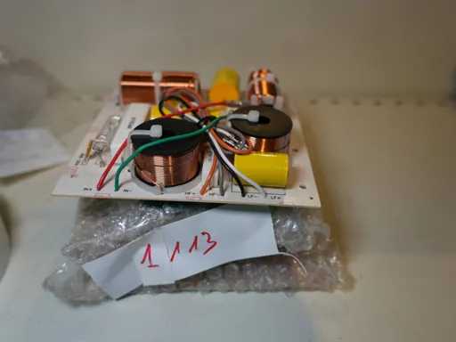 QSC - W>P-000409-00 NEU (SET MIT 2 PCS)