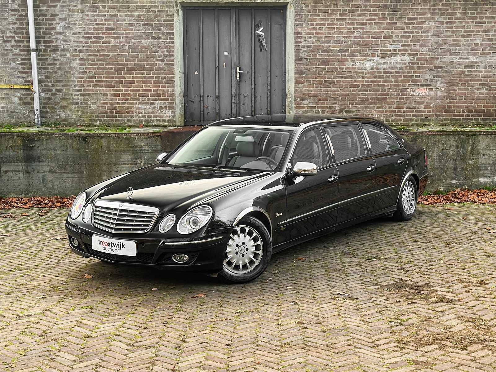 Mercedes-Benz E200 Limousine 2007 E-Klasse (Origineel-NL + 1e Eigenaar), 92-XK-RH Youngtimer