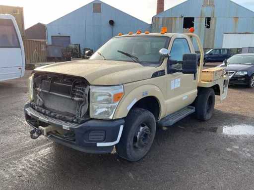 2012 Ford FLTT350 4x2 Airplane Tug
