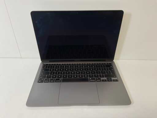 Apple MacBook Air 13", Apple M1, 8 GB RAM, 251 GB NVMe Laptop