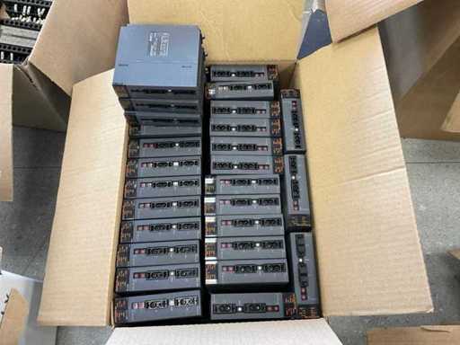 Mitsubishi QJ7 1LP21-25 Data Link Unit (55x)