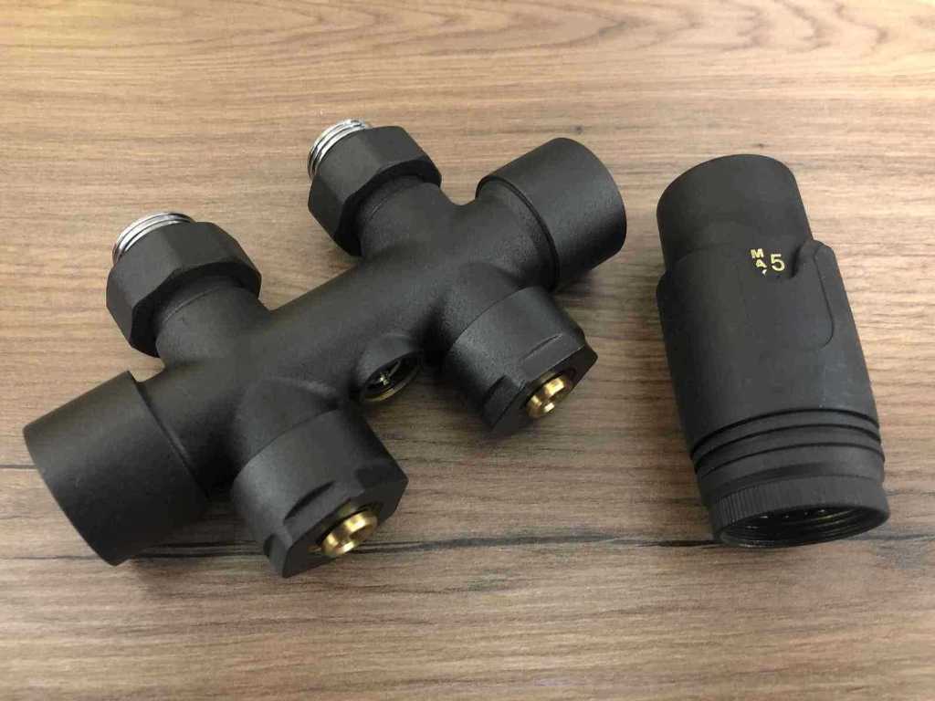 4 x Design kraanset zwart- Vloer (recht)