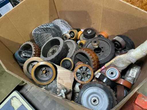 Large batch of various internal transport wheels