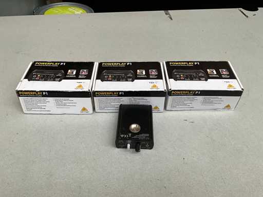 Behringer Powerplay P1 Amplificateur de monitoring intra-auriculaire (4x)