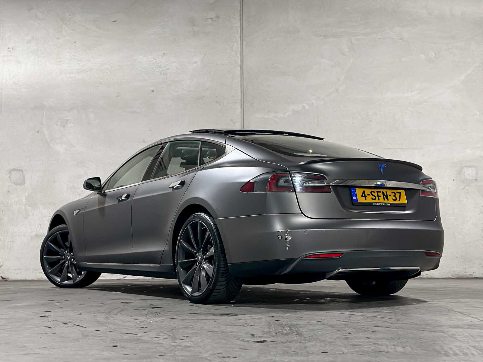 Tesla Model S 85 Performance 421pk 2013 (Origineel-NL) Free Supercharge, 4-SFN-37