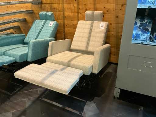 Lensvelt AVL Lazy Modernist "Joep van Lieshout" poltrona lounge