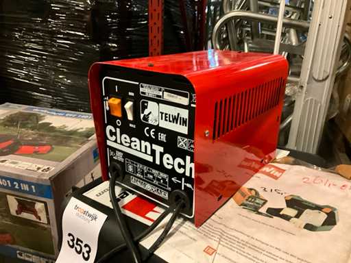 Macchina per saldatura elettrodi Cleantech Telwin