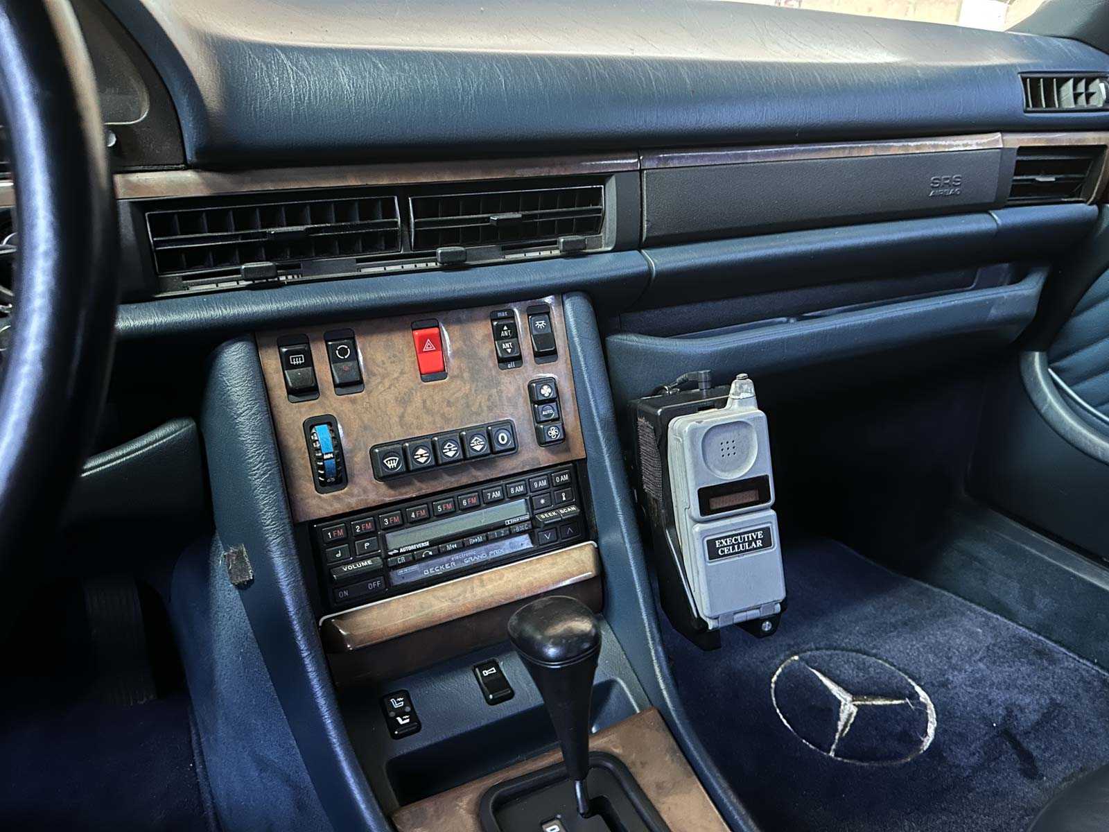 Mercedes-Benz 560 SEL Sedan 4-Deurs 5.6 V8 SOHC 16v 1990 