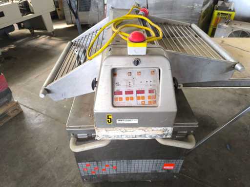 FRITSCH - Deeg uitrolmachine