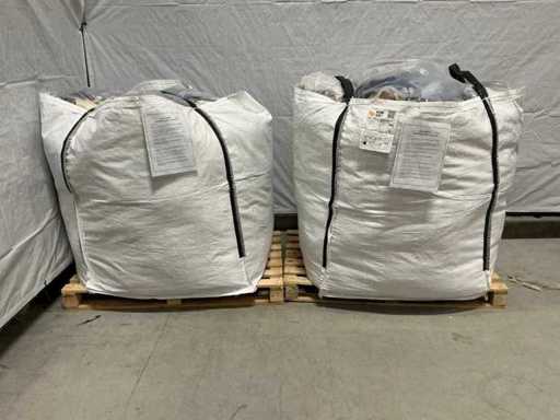 Partij kleding Mix +1100 stuks