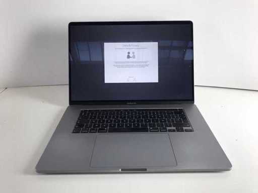 Apple MacBook Pro 16.0", Core(TM) i7 9th Gen, 16 GB RAM, 500 GB NVMe, AMD Radeon RX 5500M Laptop