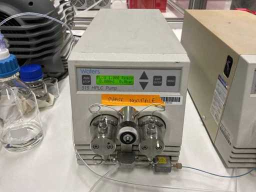 Pompa HPLC WATERS 515