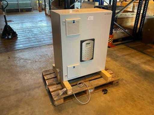 Système onduleur JOVYATLAS JOVYTEC P 3000, comme neuf