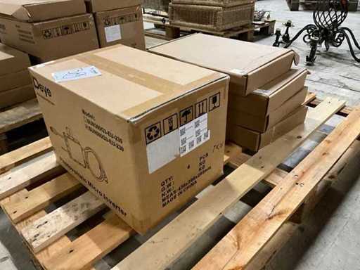 2022 Deye Sun500G3-EU-230 mikrofalownik (8x)