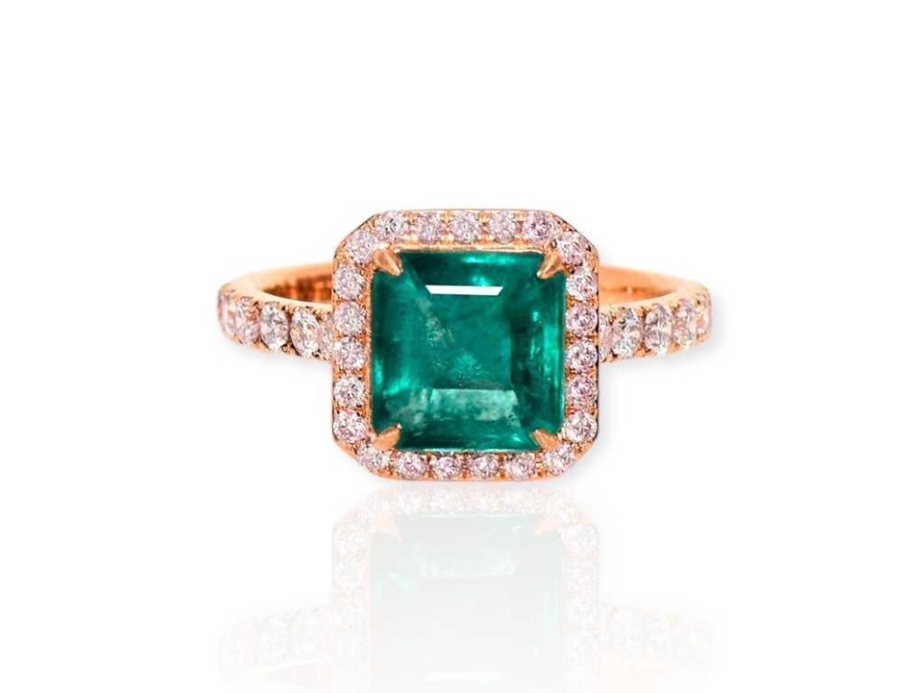 Luxury Ring in Natural Bluish Green Emerald with Natural Pink Diamonds 3.17 carat