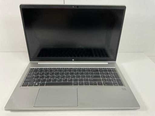 HP ProBook 450 G8 15.6", Core(TM) i5 11. generacji, 8 GB RAM, 256 GB NVMe Laptop