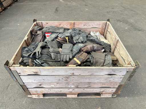 Lot de diverse m?nu?i