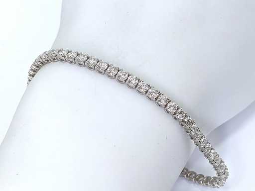 Armband aus 14 Karat Weißgold mit 5.01 ct Diamant