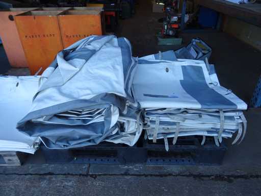 Vela montata per tenda 5x5m