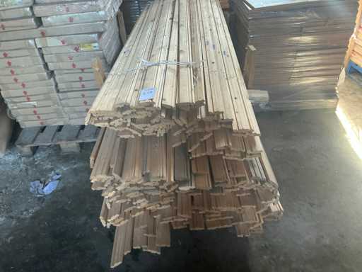 Lot de lattes de bois/moulures décoratives 210cm