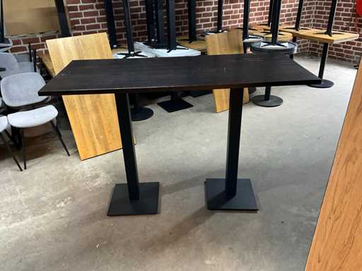 Satellite Standing Table