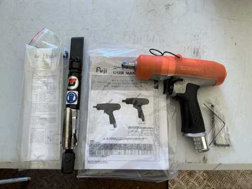 Fuji Pneumatyczny Klucz Udarowy + Dłuto (2x)