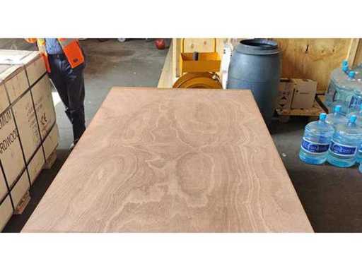 1 pack of plywood (50 boards) – 18 x 1220 x 2140mm