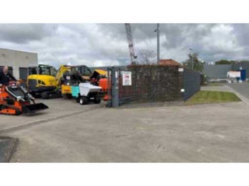 1f485d1a-a432-4d8a-a7b6-4d7b3307eee2.mp4