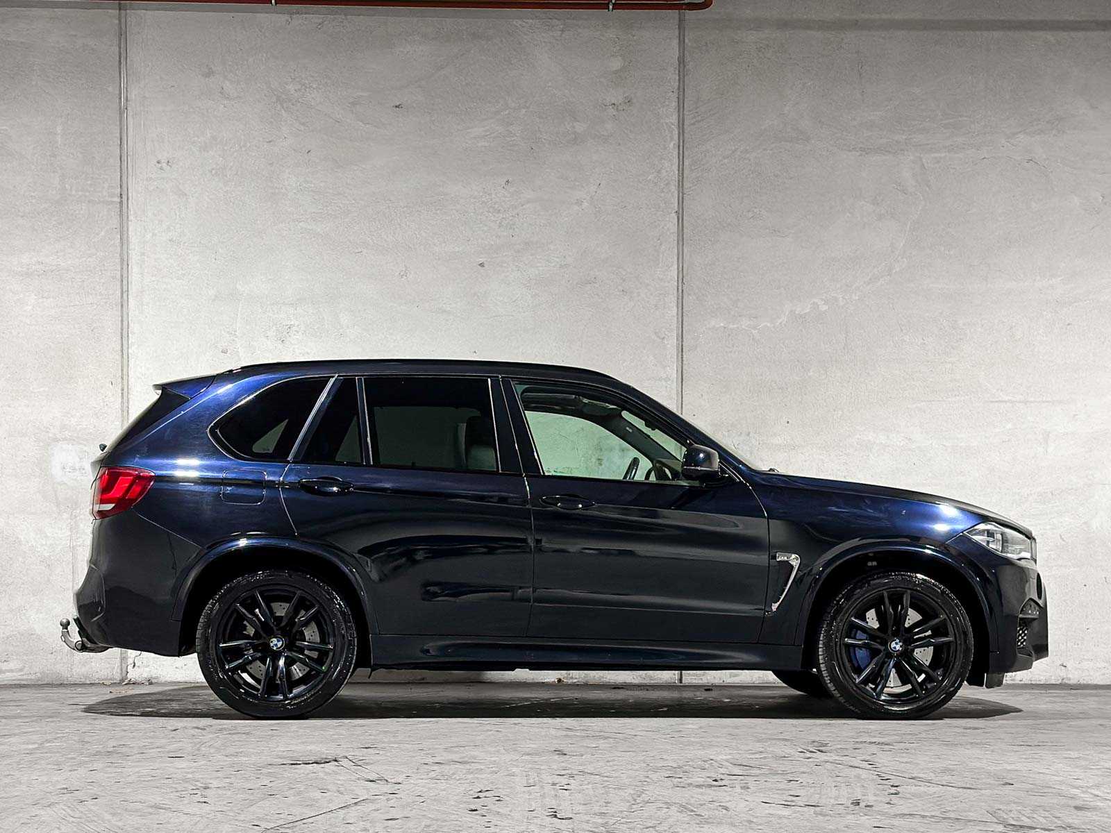 BMW X5M 4.4 V8 M-Sport F85 576pk 2015, JPV-47-K