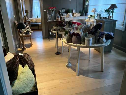 Partydekoration und Möbel.